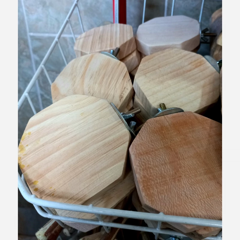 چوب نشیمن هشت ضلعی پرندگان زینتی