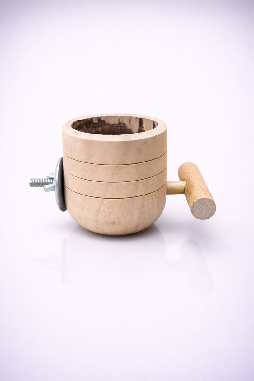 دانخوری چوبی کوله و قفس